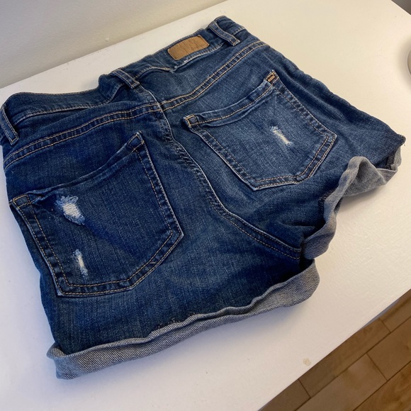 High Waist Stretch Garage Denim Short - Picture 2 of 3